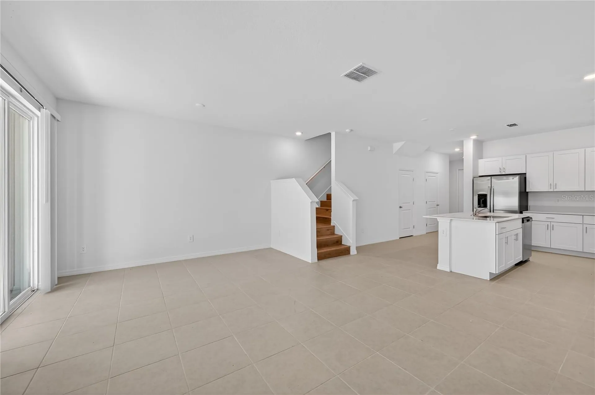 3346 Lapis Lake Drive Zephyrhills FL 33541