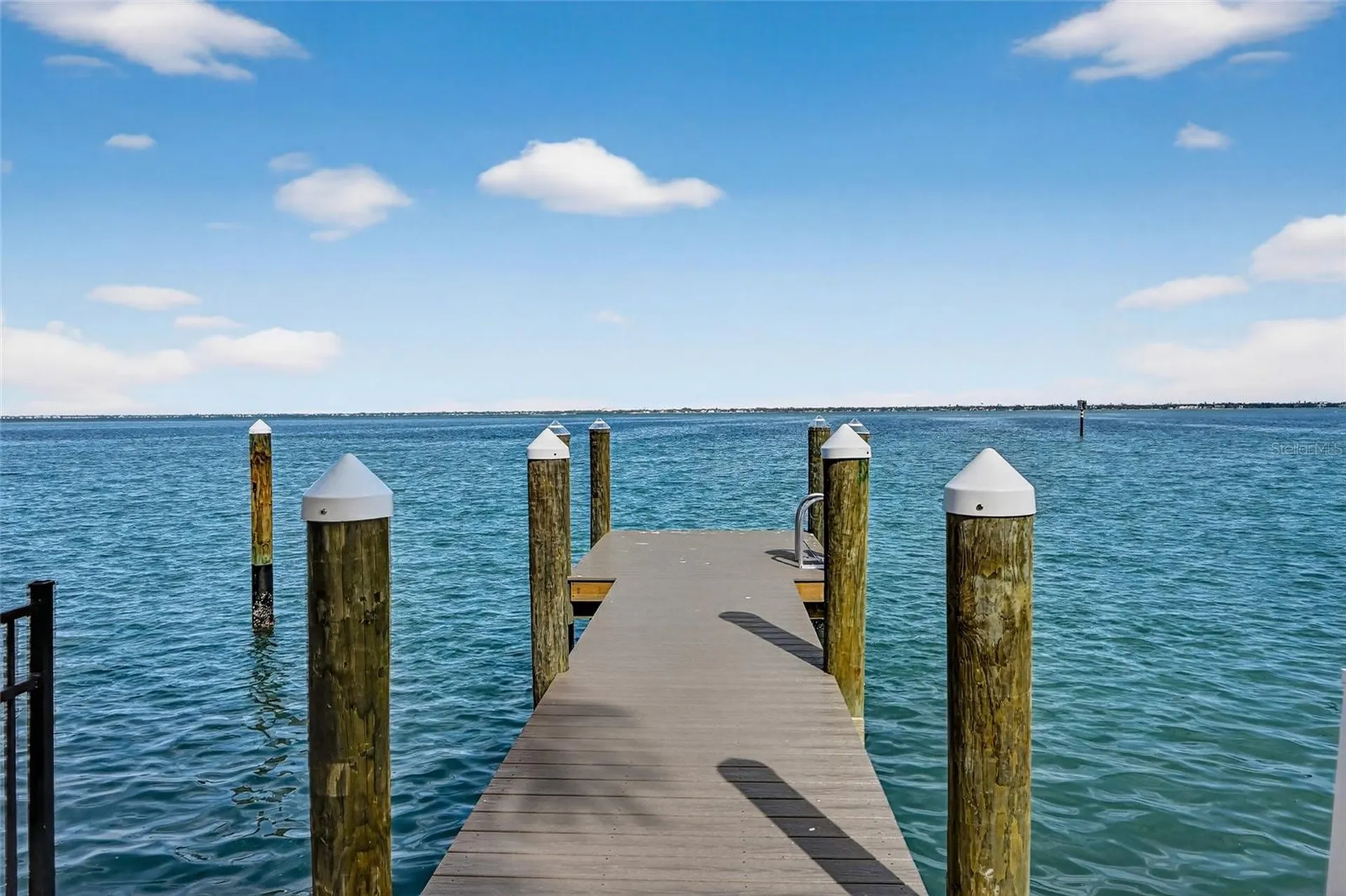 525 Channel Lane Longboat Key FL 34228