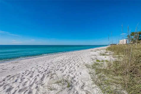 525 Channel Lane Longboat Key FL 34228