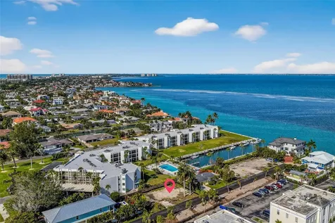 525 Channel Lane Longboat Key FL 34228