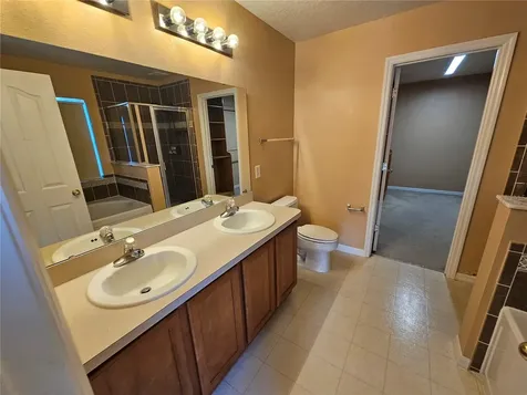 1881 Strathmore Circle Mount Dora FL 32757