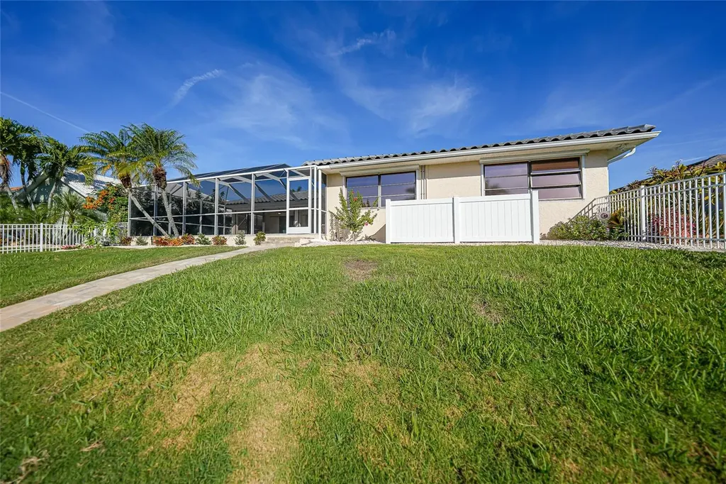 2737 Saint Thomas Drive Punta Gorda FL 33950