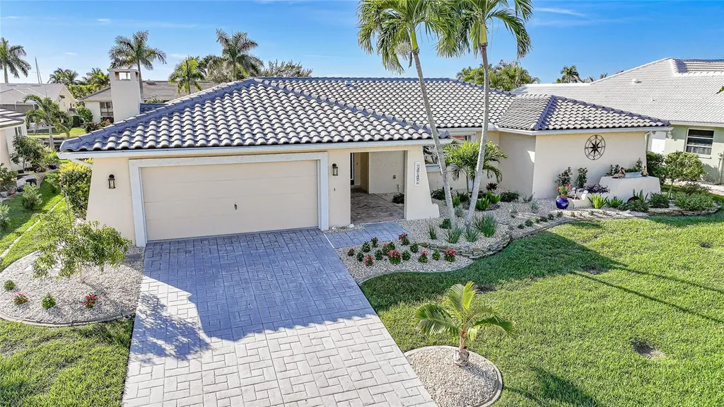 2737 Saint Thomas Drive Punta Gorda FL 33950