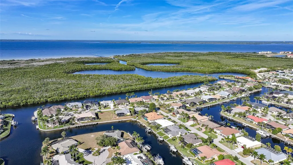 2737 Saint Thomas Drive Punta Gorda FL 33950