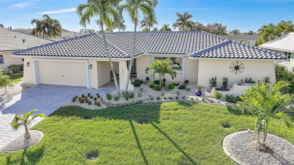 2737 Saint Thomas Drive Punta Gorda FL 33950