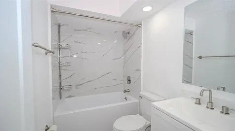 4368 S Lake Parkway Orlando FL 32808