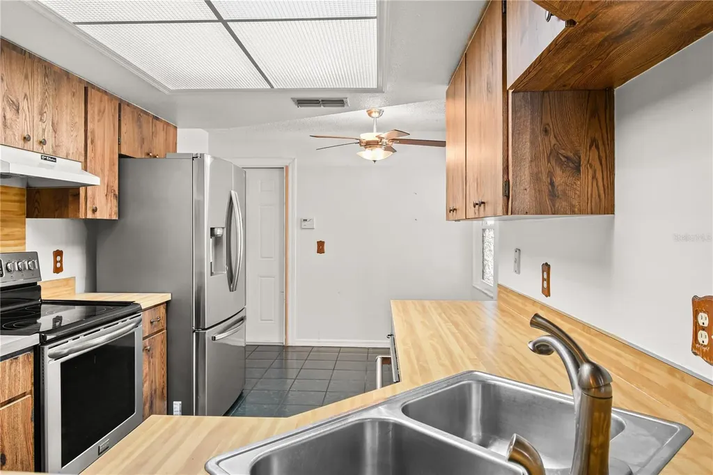 811 Carlton Avenue Lake Wales FL 33853