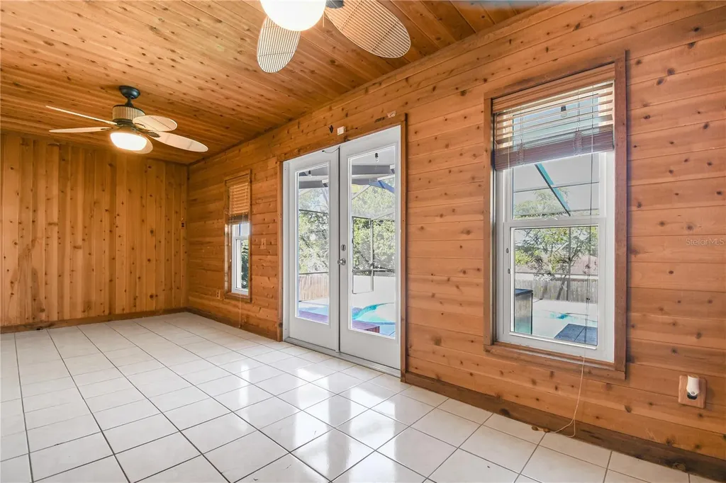 811 Carlton Avenue Lake Wales FL 33853