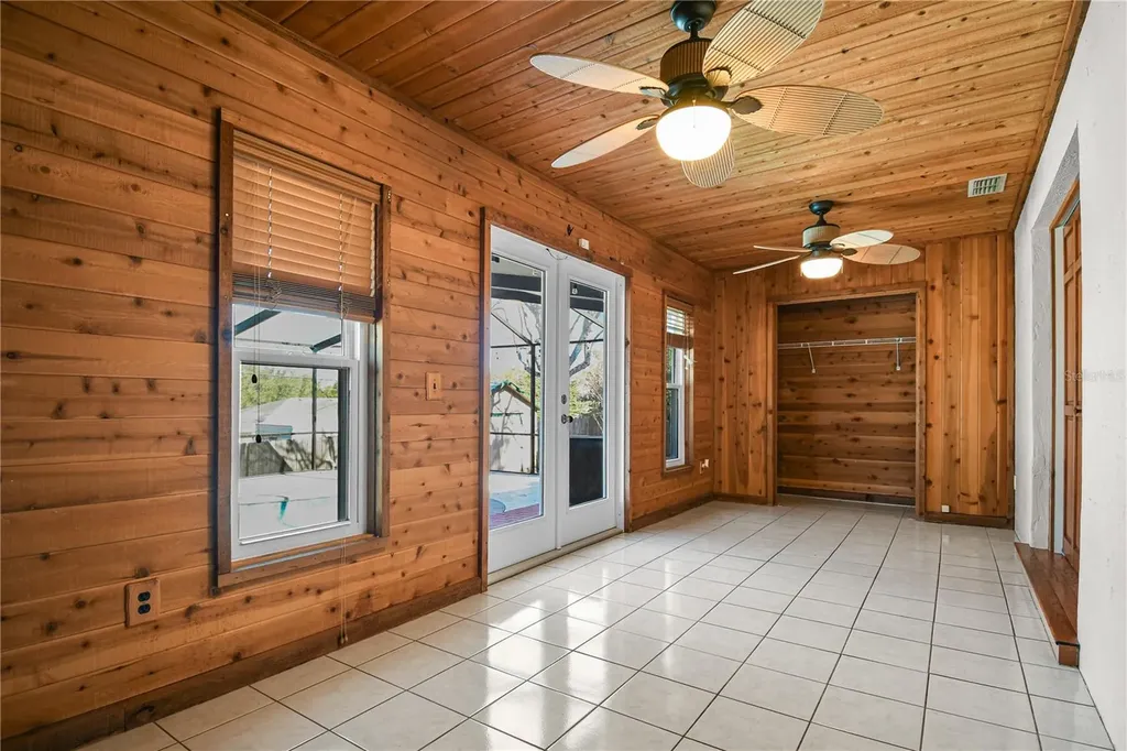 811 Carlton Avenue Lake Wales FL 33853