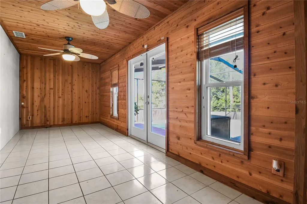 811 Carlton Avenue Lake Wales FL 33853