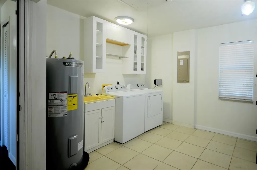 811 Carlton Avenue Lake Wales FL 33853