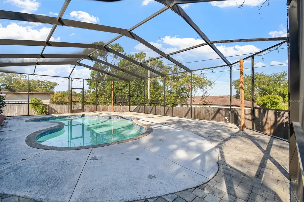 811 Carlton Avenue Lake Wales FL 33853