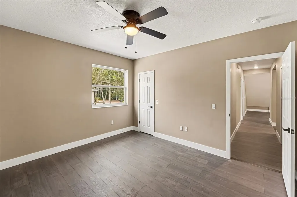 16288 48th Street N Clearwater FL 33762