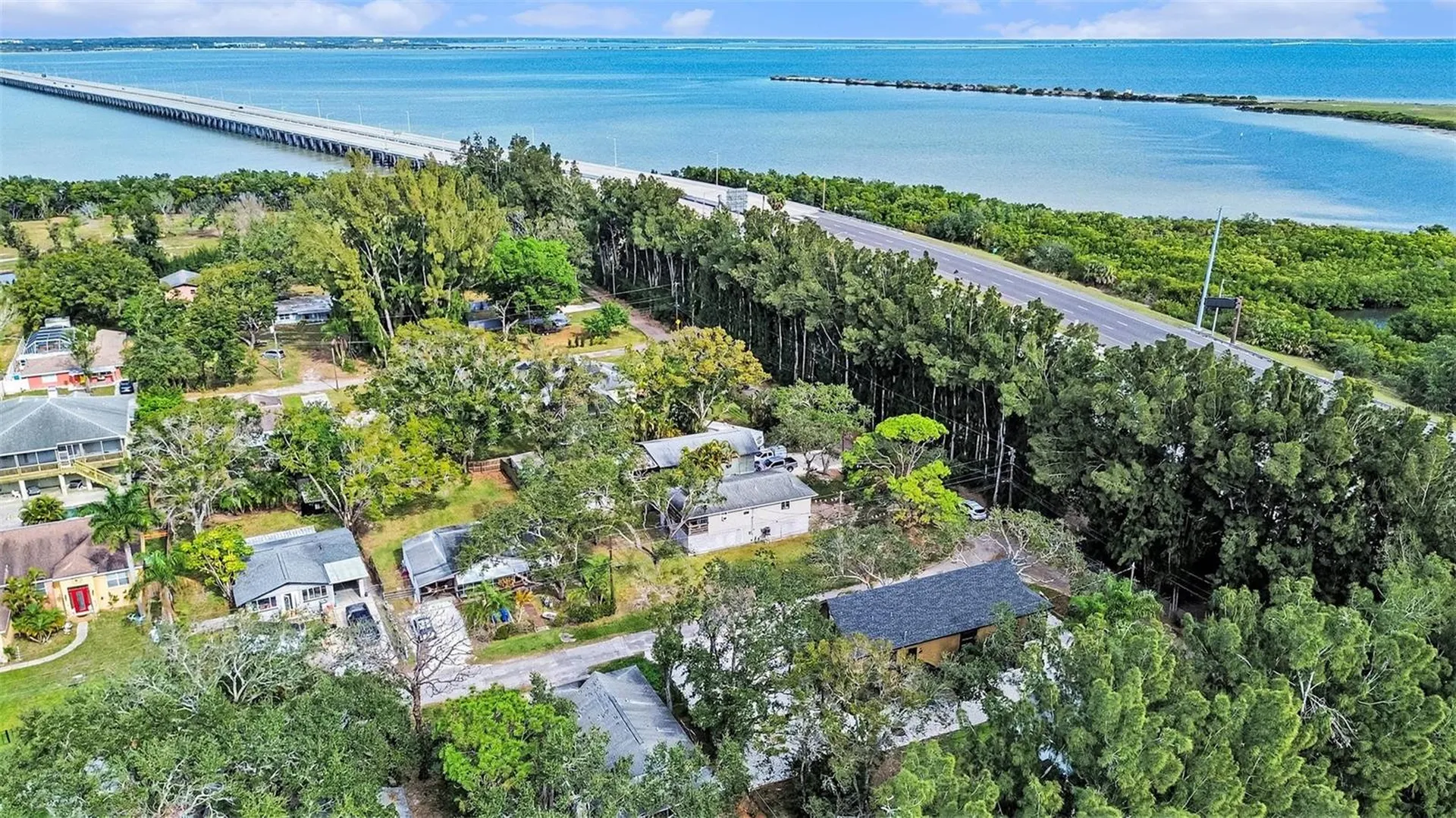 16288 48th Street N Clearwater FL 33762