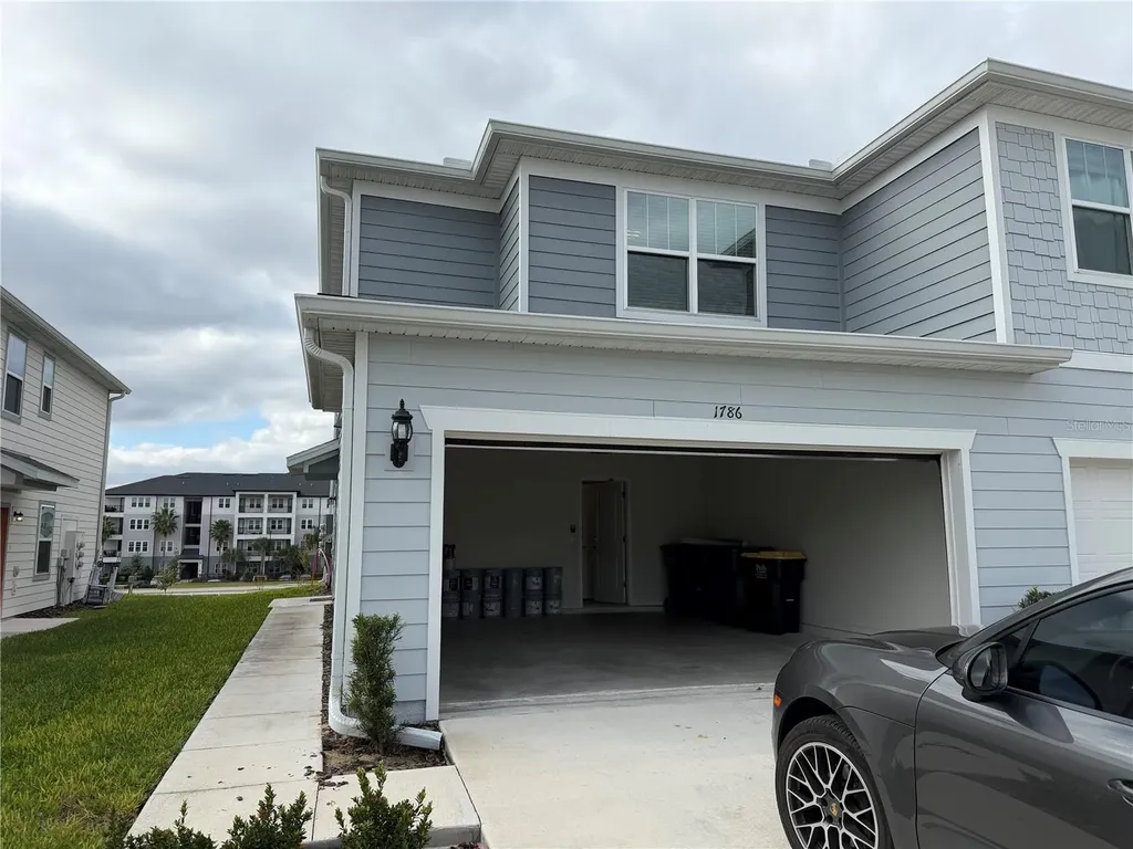 1786 Delightful Drive Davenport FL 33896