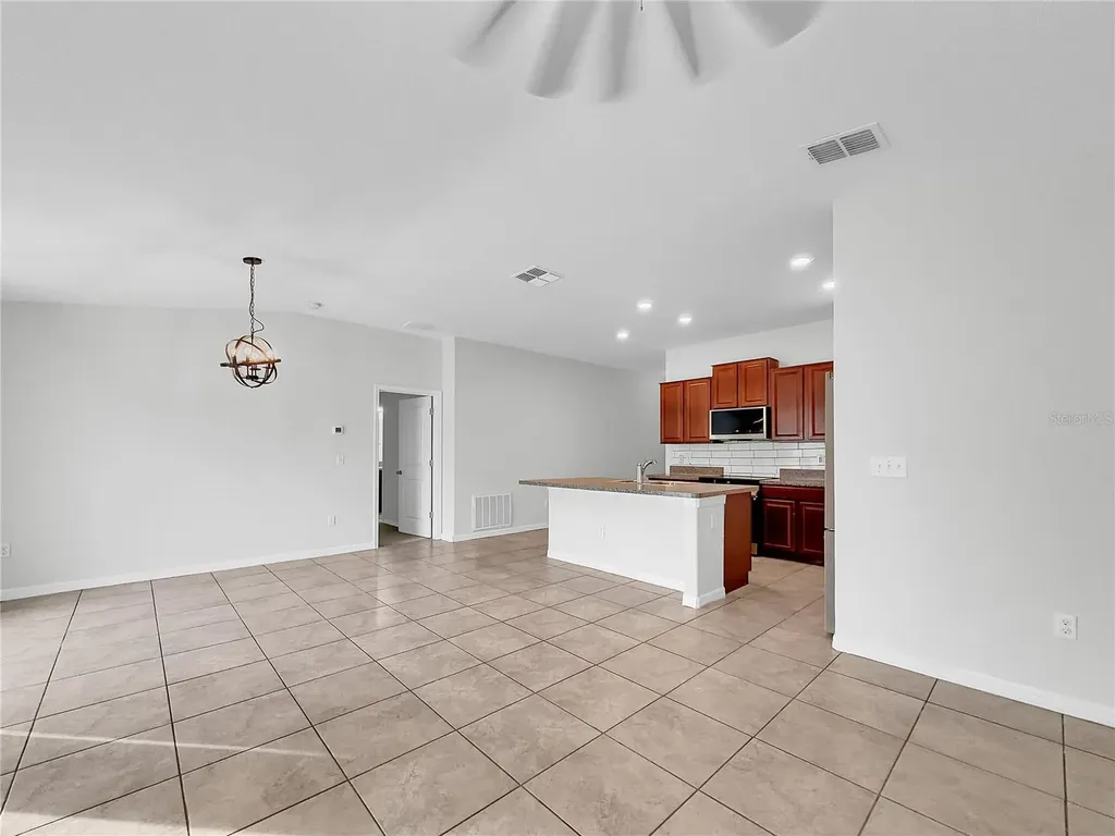 10113 Rosemary Leaf Lane Riverview FL 33578
