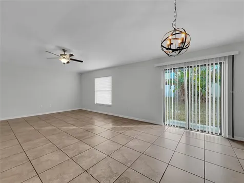 10113 Rosemary Leaf Lane Riverview FL 33578