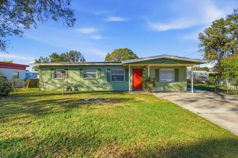 524 Victoria Boulevard Auburndale FL 33823