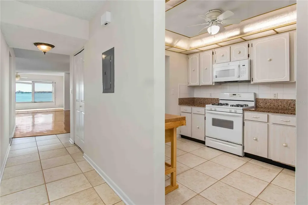 5980 Shore Boulevard S Gulfport FL 33707