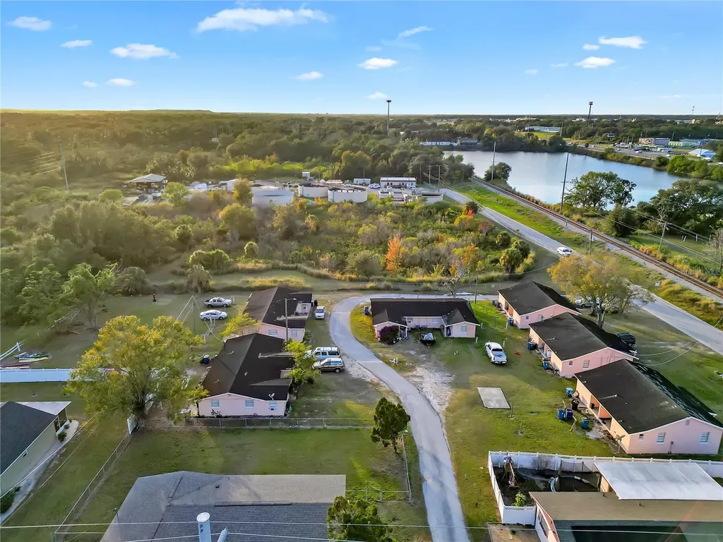 301 SW 3rd Terrace Mulberry FL 33860
