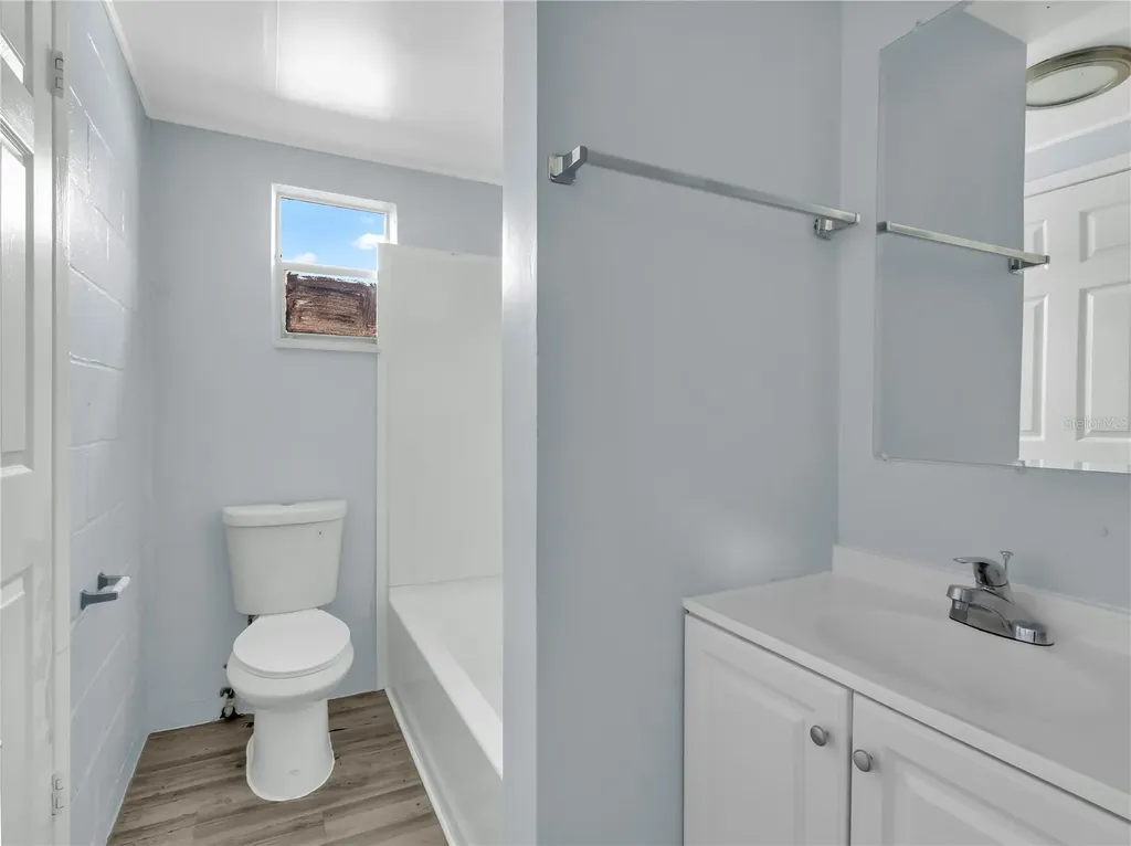 301 SW 3rd Terrace Mulberry FL 33860