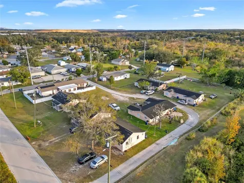 301 SW 3rd Terrace Mulberry FL 33860