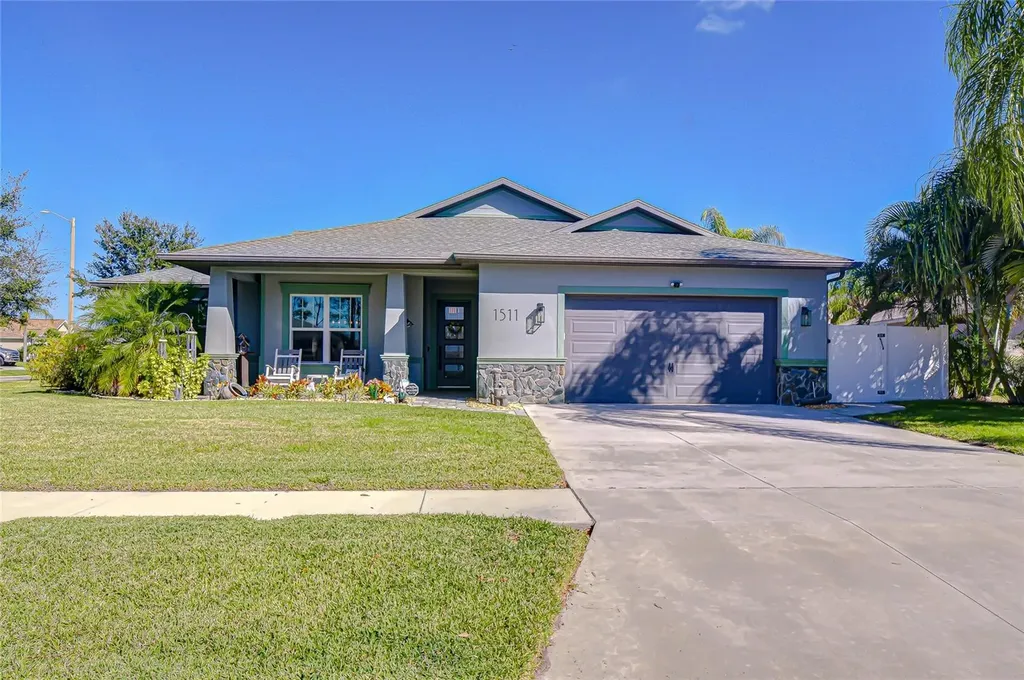 1511 Oracle Drive Sun City Center FL 33573