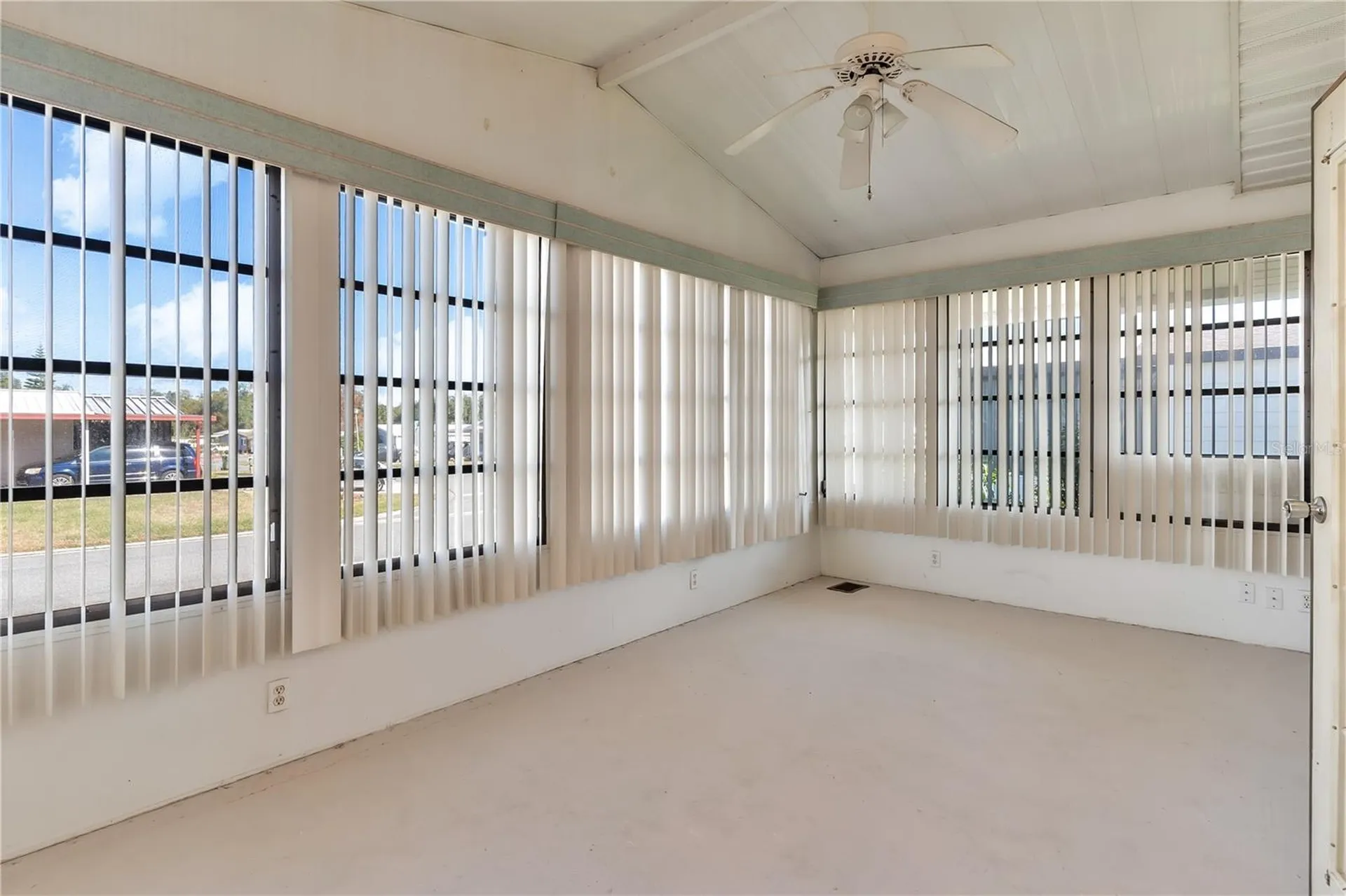 2353 W Coach N Four Drive Leesburg FL 34748