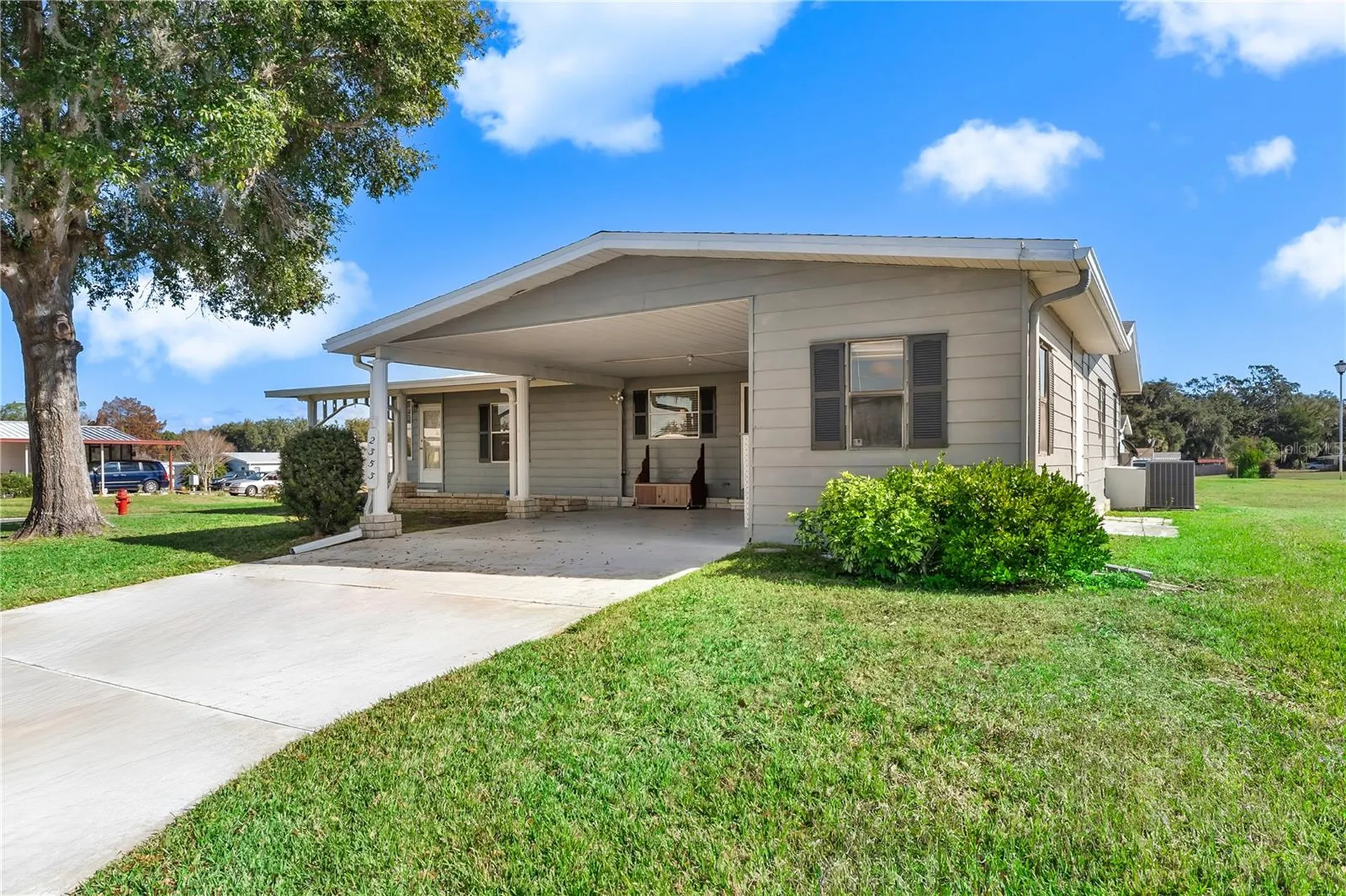 2353 W Coach N Four Drive Leesburg FL 34748