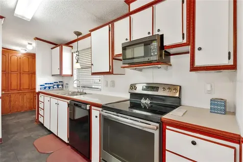 2353 W Coach N Four Drive Leesburg FL 34748