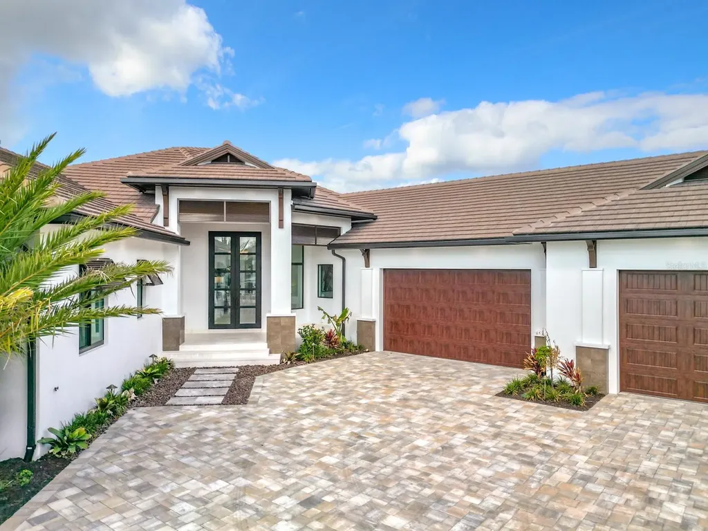 14201 Bay Drive Fort Myers FL 33919