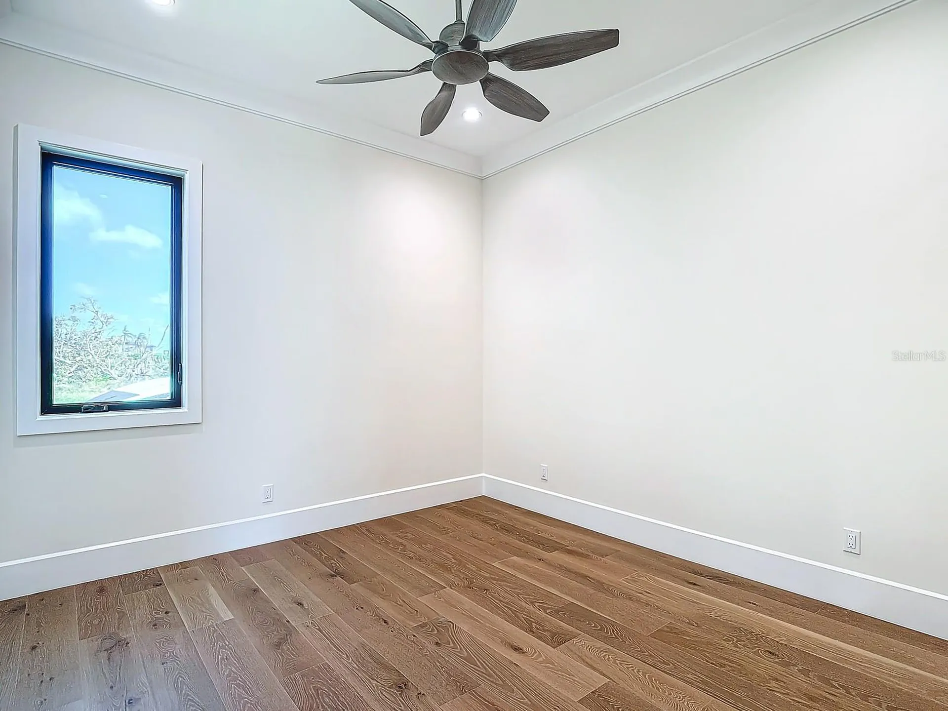 14201 Bay Drive Fort Myers FL 33919