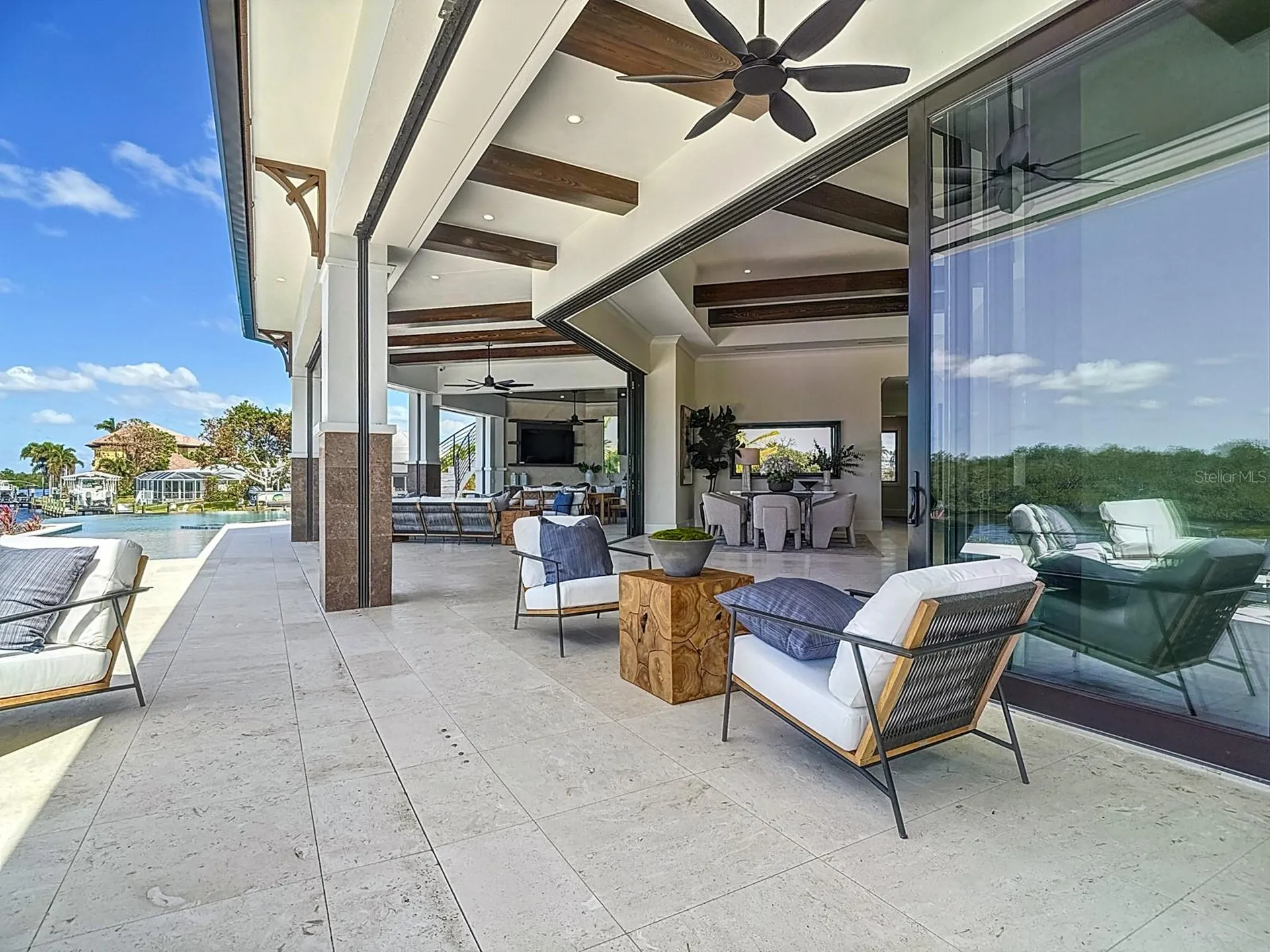 14201 Bay Drive Fort Myers FL 33919