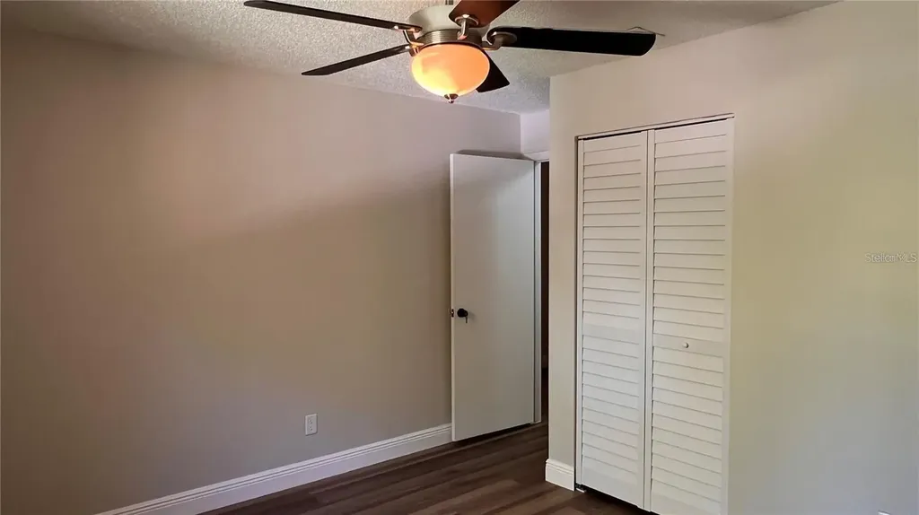 1716 Foxhall Circle Kissimmee FL 34741