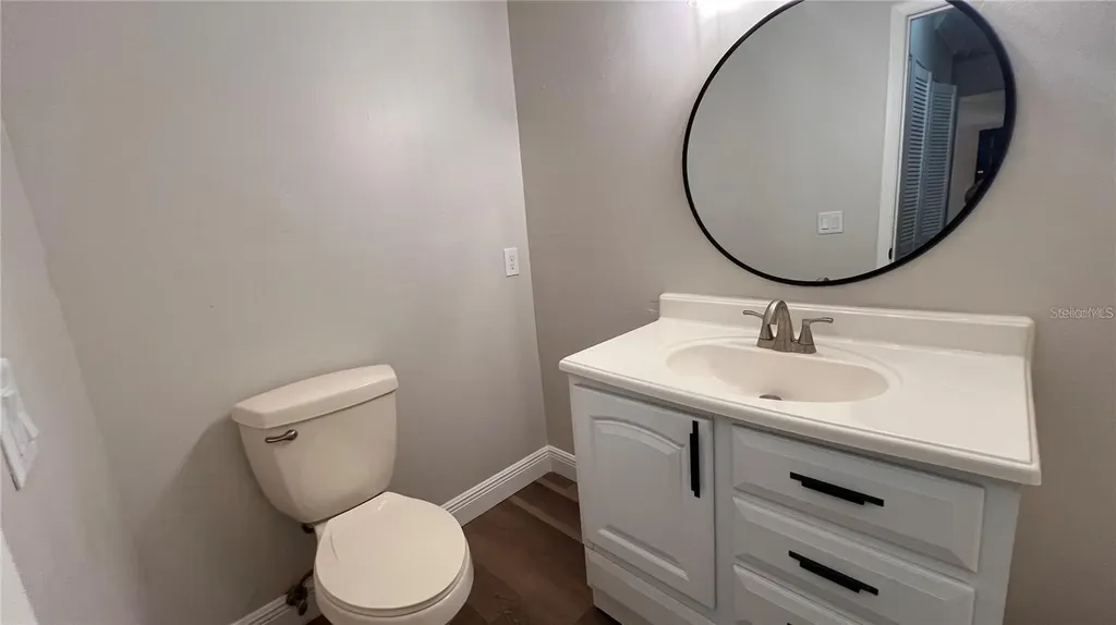 1716 Foxhall Circle Kissimmee FL 34741