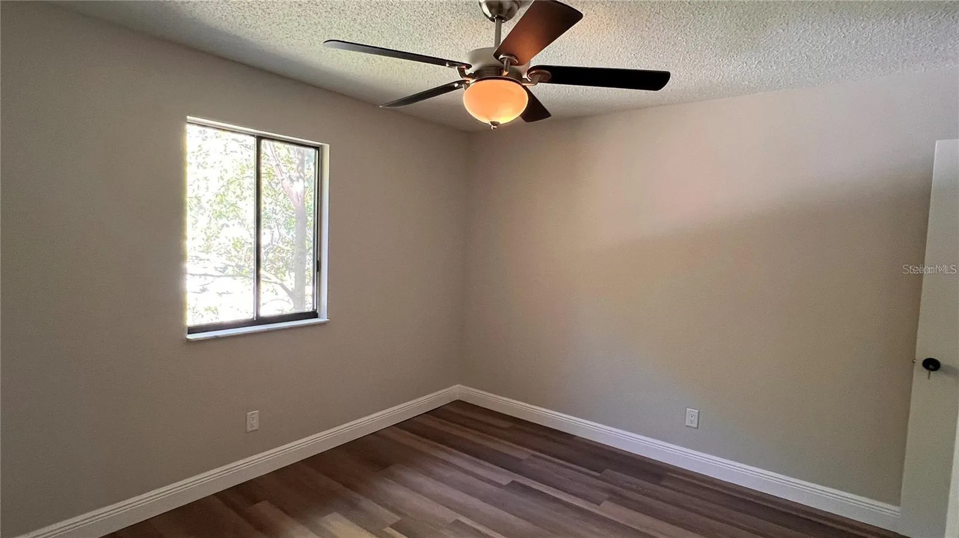 1716 Foxhall Circle Kissimmee FL 34741