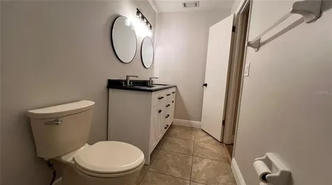 1716 Foxhall Circle Kissimmee FL 34741