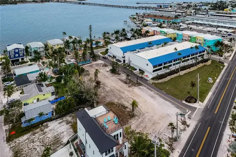 1101 Gulf Drive N Bradenton Beach FL 34217