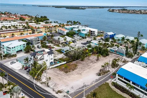 1101 Gulf Drive N Bradenton Beach FL 34217