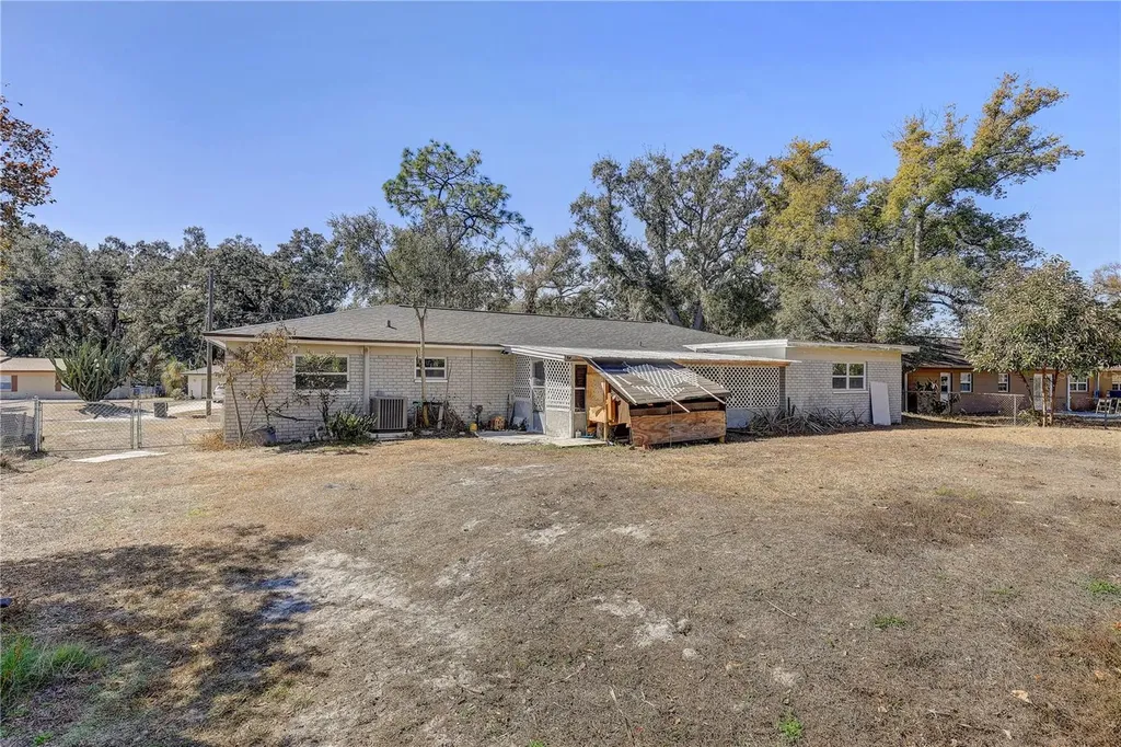 606 Dali Drive Brandon FL 33511