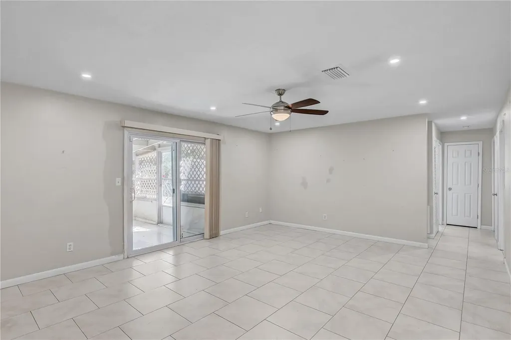 606 Dali Drive Brandon FL 33511