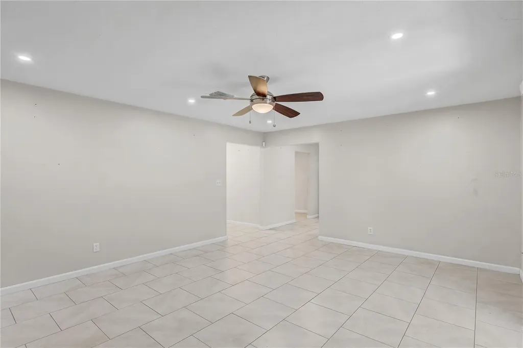 606 Dali Drive Brandon FL 33511