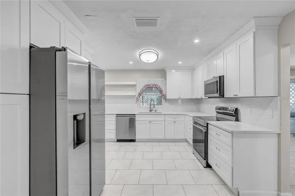 606 Dali Drive Brandon FL 33511