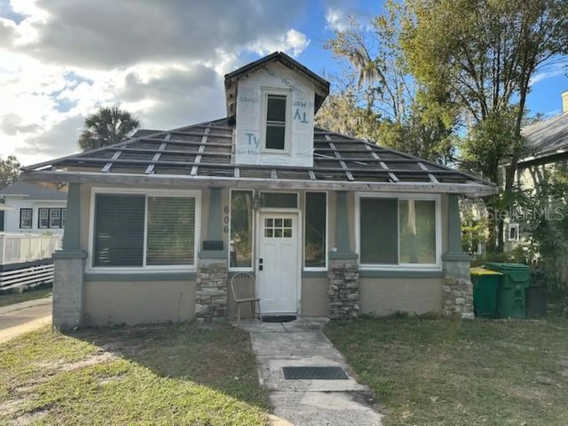 606 N Clara Avenue Deland FL 32720