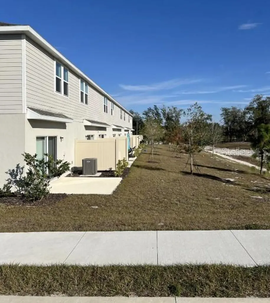 2624 Penguin Boulevard Davenport FL 33837