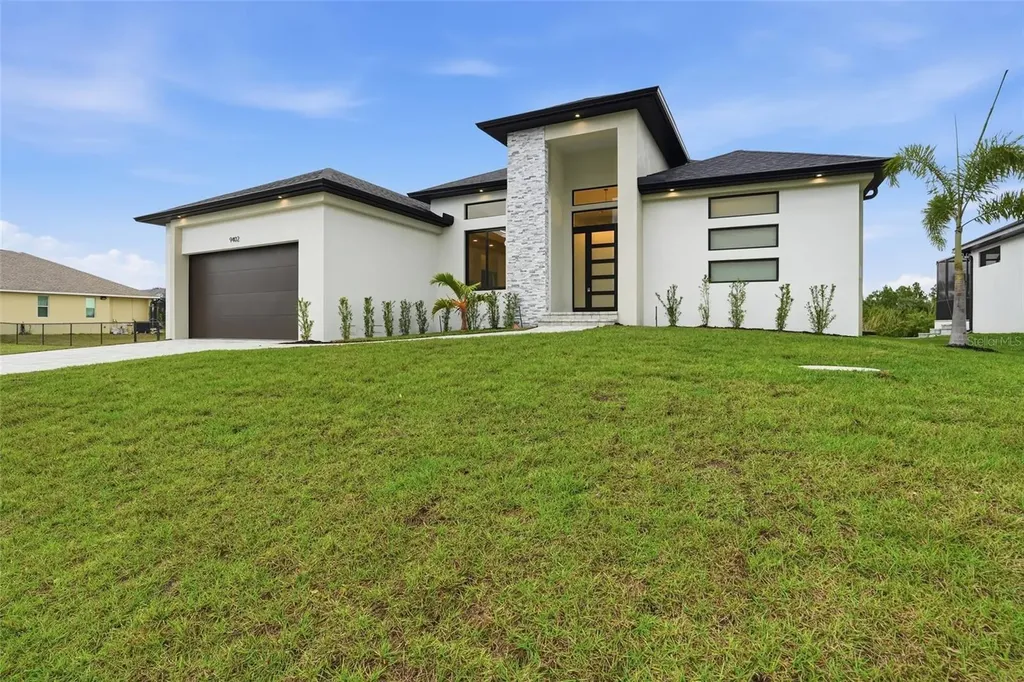 9402 Arrid Circle Port Charlotte FL 33981