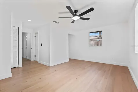10072 Northcliffe Boulevard Spring Hill FL 34608