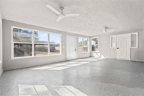 10072 Northcliffe Boulevard Spring Hill FL 34608