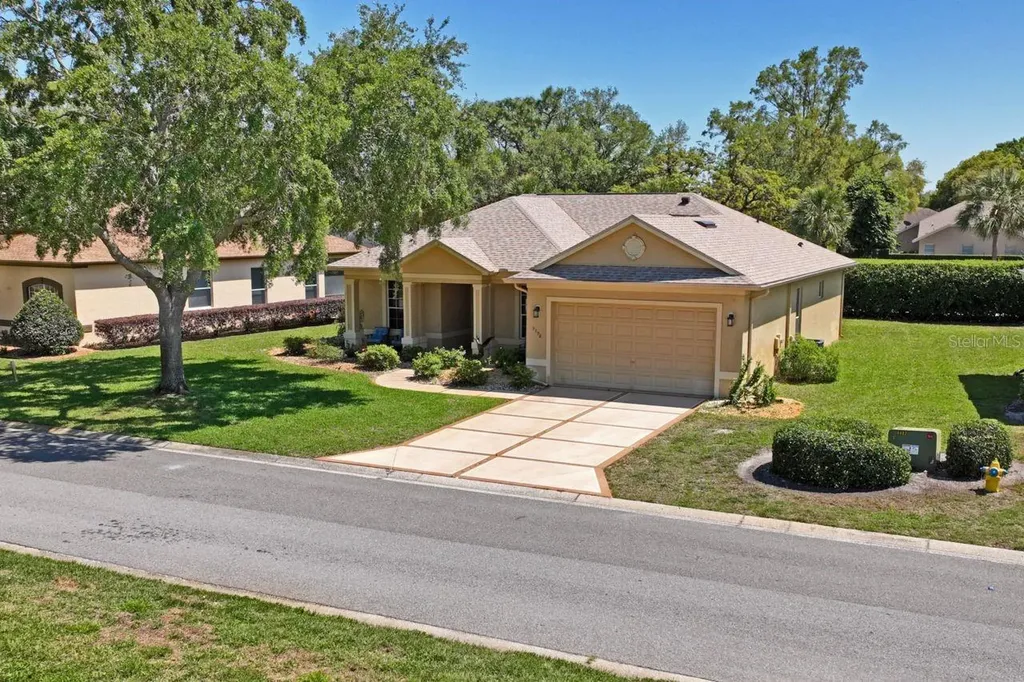 9398 Burnam Drive Weeki Wachee FL 34613