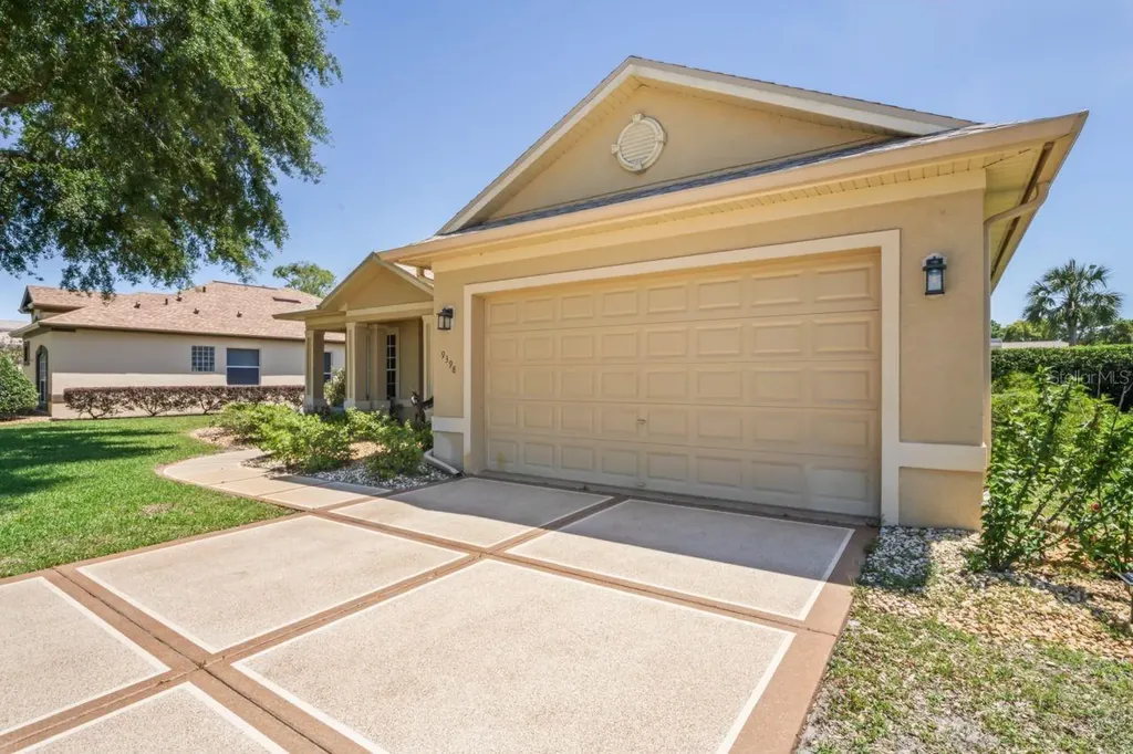 9398 Burnam Drive Weeki Wachee FL 34613
